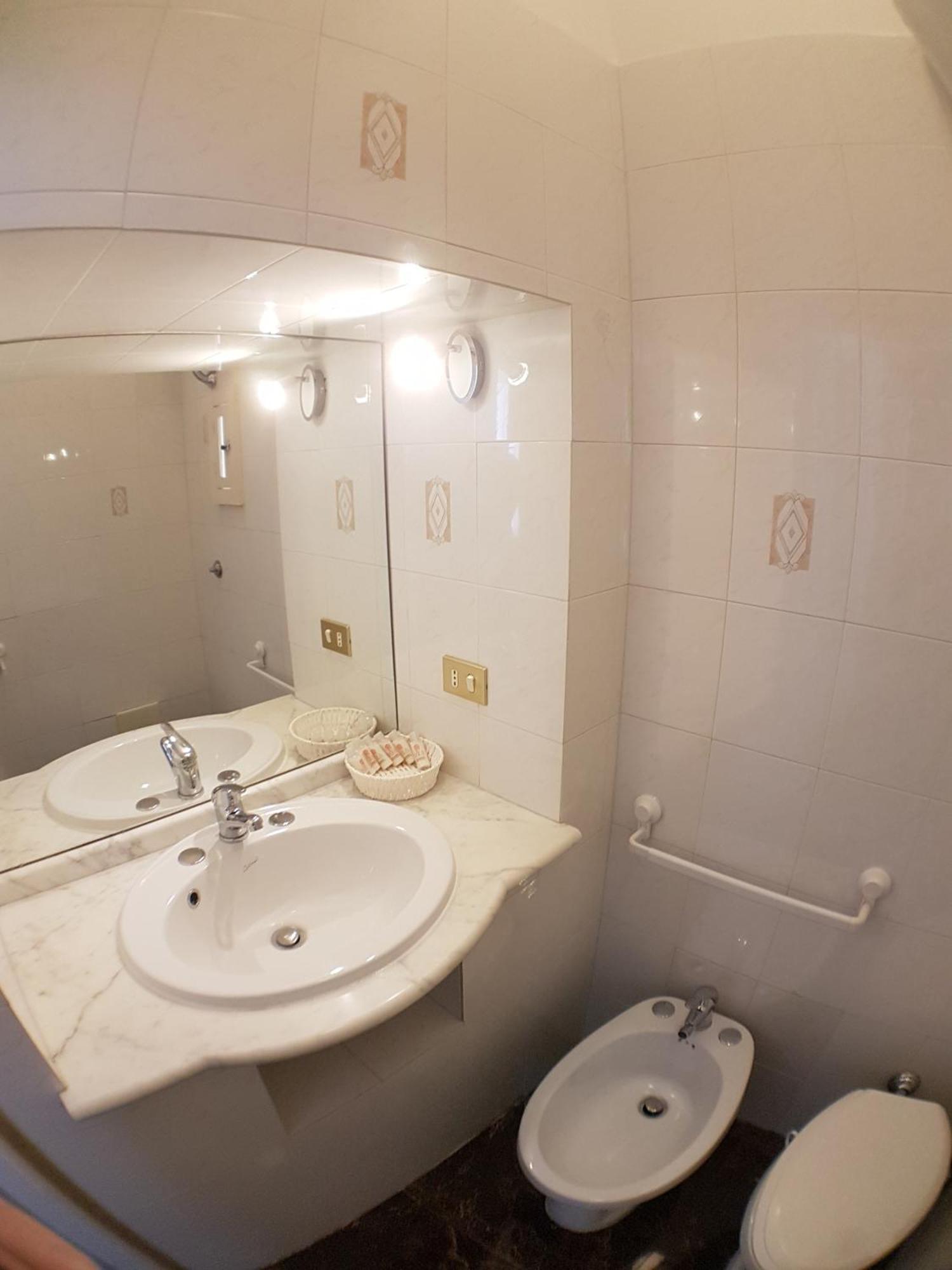 B&B Montebello Trani Ngoại thất bức ảnh